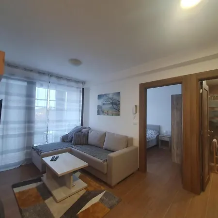 Apartamento Divcibor 23 *